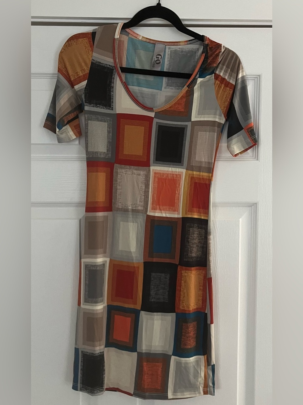 Go Couture Multicolor Scoop Neck Short Sleeve Dress - Aqua, Orange, Navy